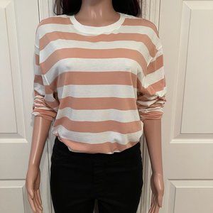 Ladies Long Sleeved Pullover Top